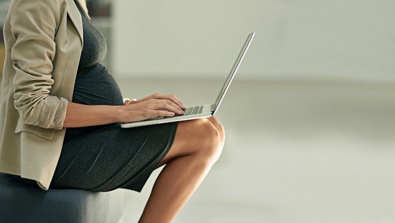 pregnant-working